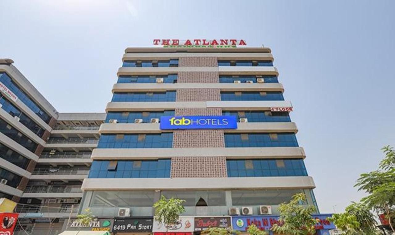 Fabhotel The Heaven 阿穆达巴 外观 照片